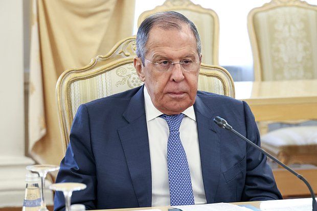 Лавров: Позиция Макрона по Украине не находит понимания у администрации США