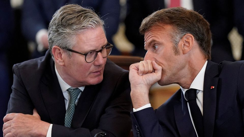 В ЕС выразили сомнения по вопросу отправки войск на Украину: Макрона и Стармера сочли слишком слабыми