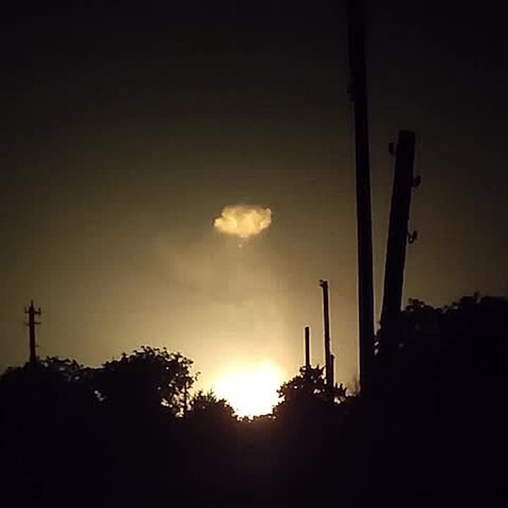 ВС РФ нанесли массированный комбинированный удар по венной и топливной инфраструктуре Украины