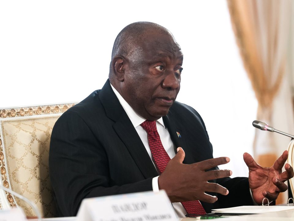 Зеленский, Макрон и Стубб поделились взглядами на мир на Украине с лидером ЮАР