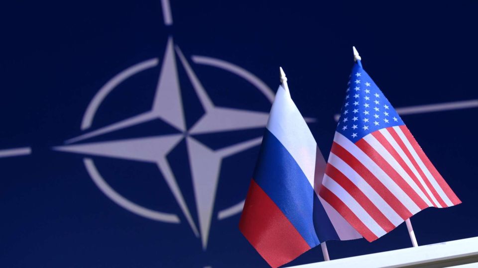 А не вступить ли России в НАТО?