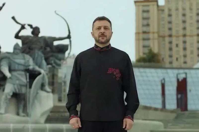 Ограбленная и умирающая колония Запада отметила день «независимости»