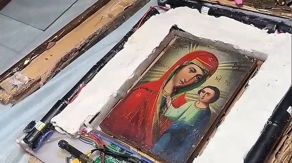 Украина планировала устроить взрыв в Крыму, заложив взрывчатку в икону