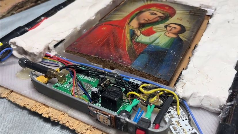 Пронесла в здание УФСБ заминированную икону: в Крыму задержана обманом завербованная СБУ террористка