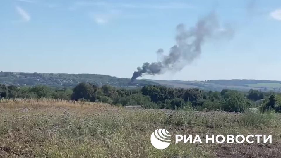 Сергей Лебедев: Обуховский район, Киевская область, на тех высотах, где во времена ВОВ стояла танковая дивизия СС, сегодня сгорел немецкий Гепард (самоходная зенитка)