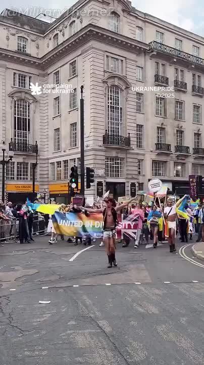 ЛГБТ парад в Великобритании