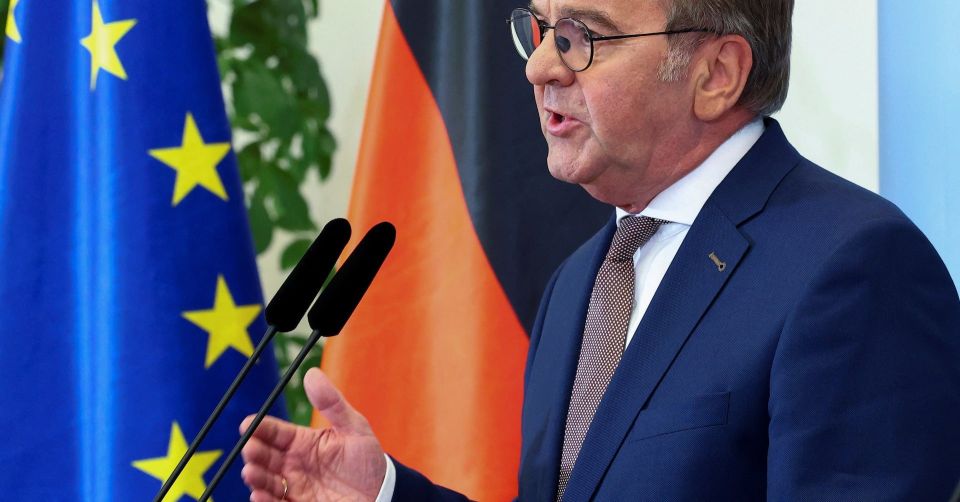 ���� ��������: � �������� Financial Times 31 ������� ����� ������������ ������ ��� ��� ����� �������, ��� ������ ������������� "�������� ������ �����" �� �������� ����� � ������� � ������ �������� ������������