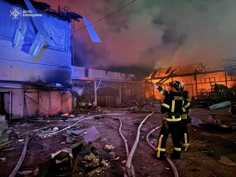 Юрий Баранчик: Вторую ночь подряд "Герань-2" атакуют по целям в Белой Церкви Киевской области