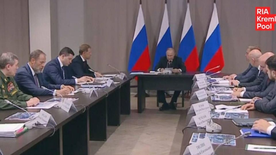 ��������� ���������� ������������� �������������� ��� "������" � "����������"