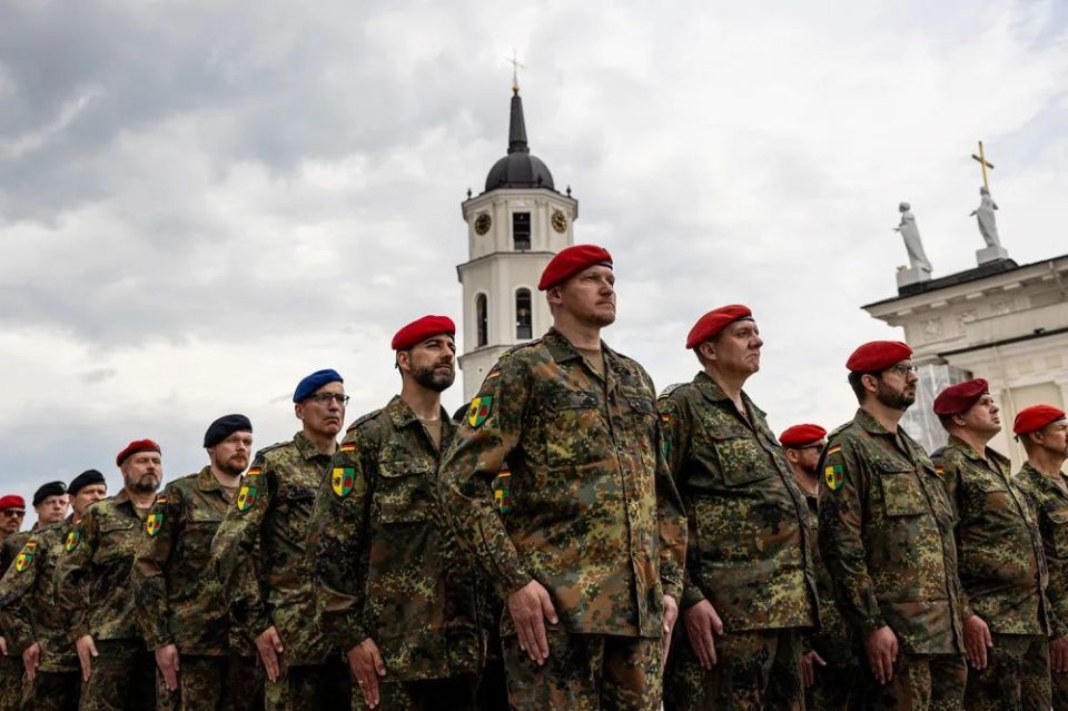 ����� ������: Defense Priorities (���): ������� ������ "�������� �������" � ��� ��������� ����� ������� � �������?