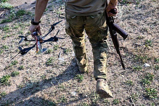 Представитель ГУР Украины Юсов: Россия экспериментирует с дронами