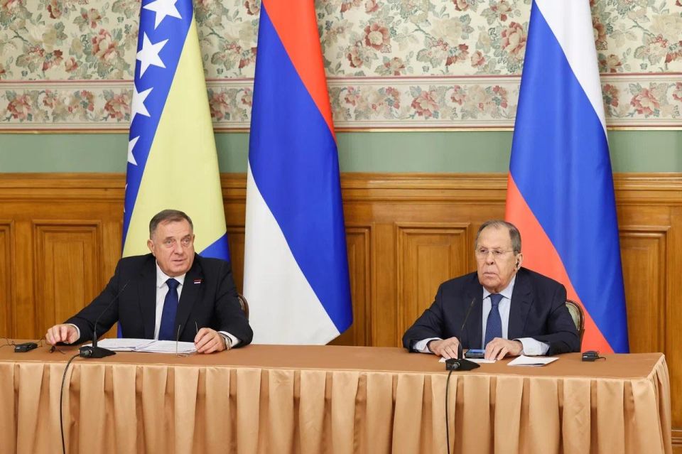           ..    -     (  ) . (, 9  2025 )