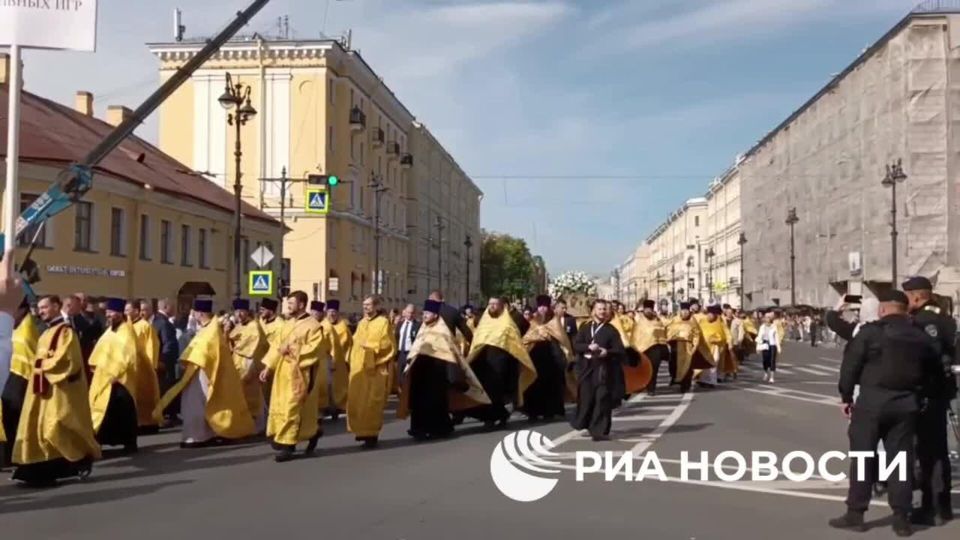 �������� ������� �������� �������, ����� ������� ��� ��� ����� "����� �����". ������� �� 18:00