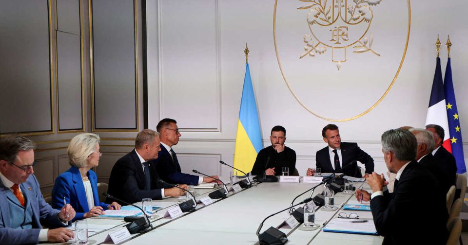 Захарова назвала черной мессой саммит "коалиции желающих" в Париже