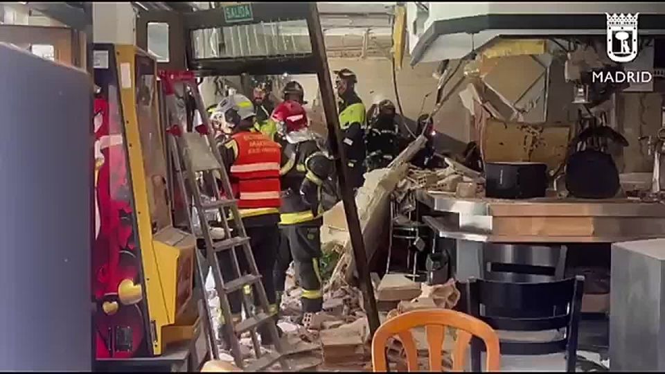 ������� � ����� ����:. � ������� ��������� ����� � ���� Mis Tesoros, ���������� ����� 20 �������, ���� �� ��� ��������� � ������ ���������