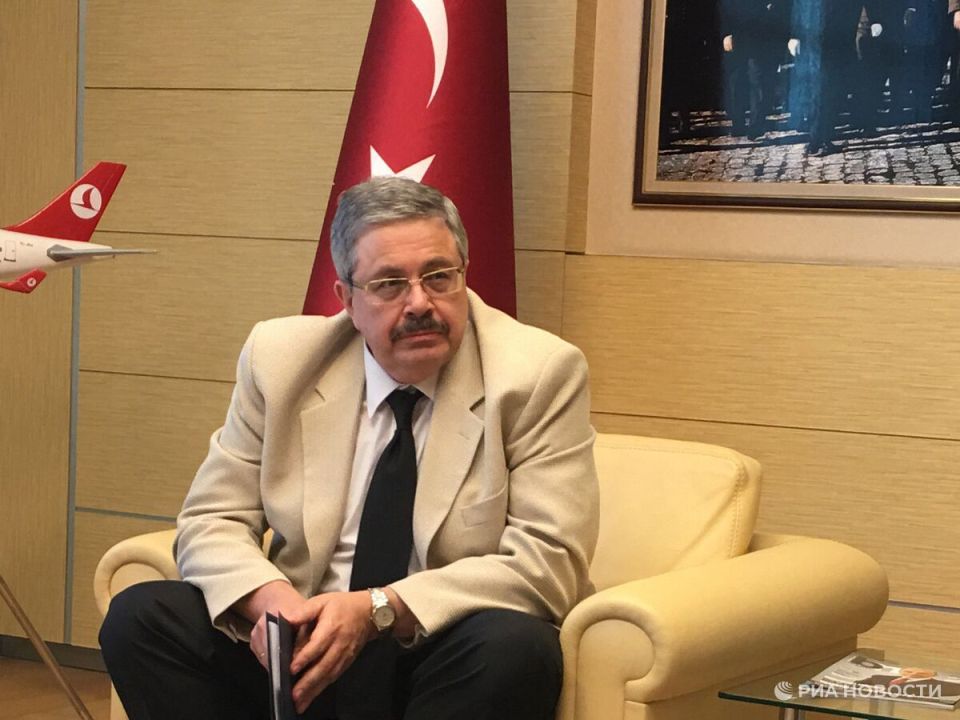 Посол Ерхов рассказал о попытках НАТО укрепить контроль над Украиной