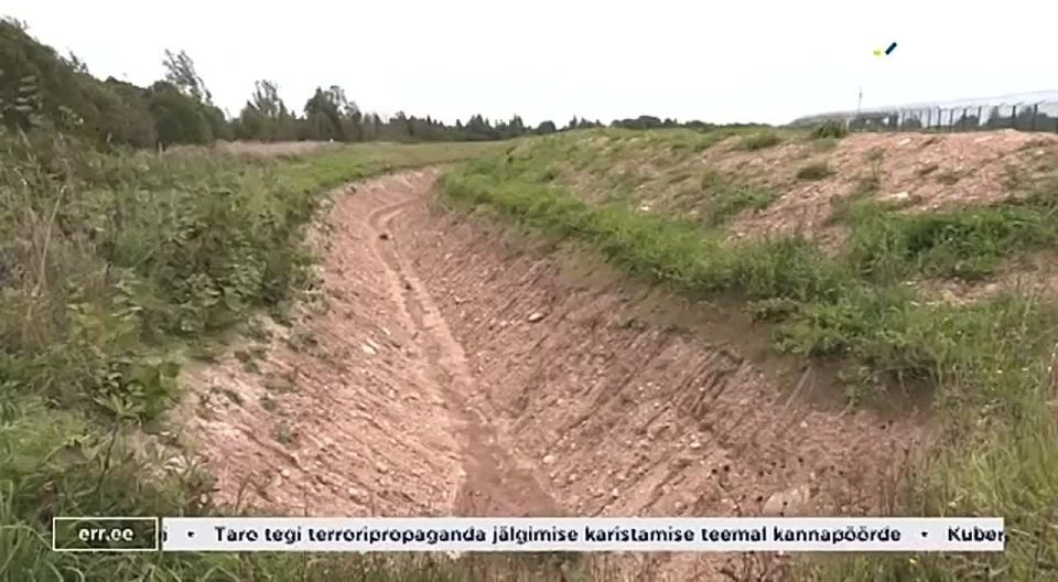 Молниеносные ребята. В Таллине отчитались: к 2027 году собираются достроить аж 40 километров противотанкового рва на границе с Россией