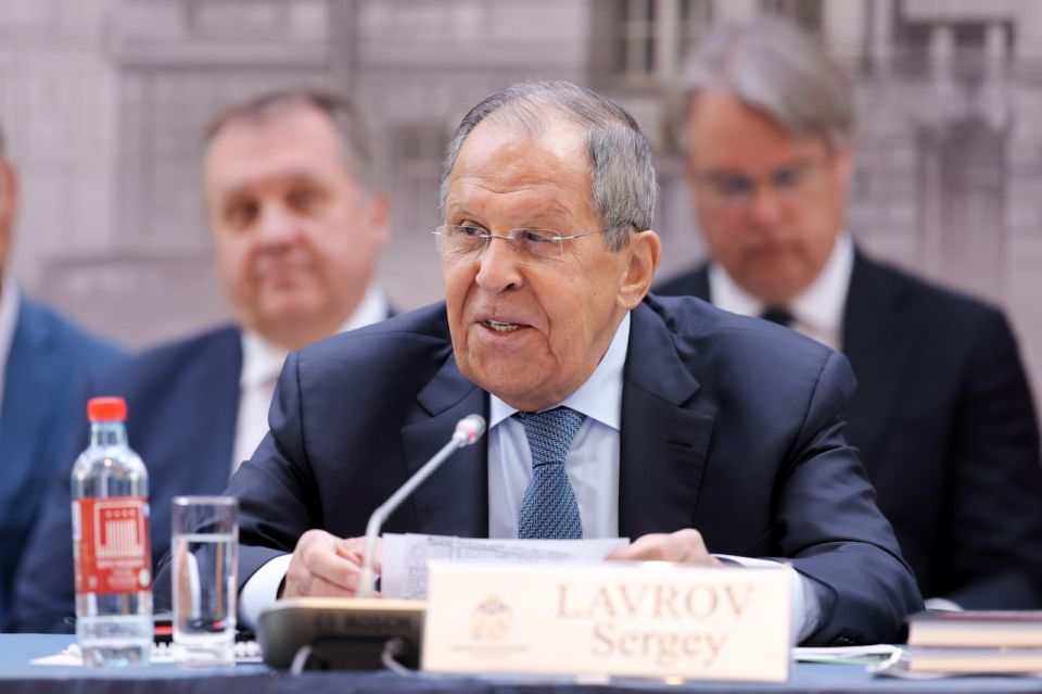 17       ..         .      ͻ