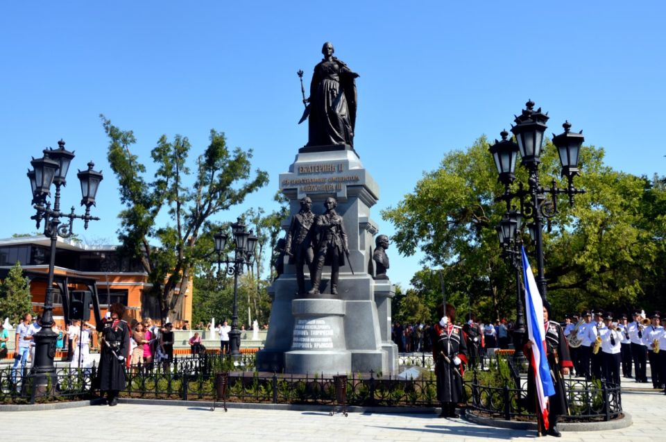 Владимир Путин подписал Указ о праздновании в 2029 году 300-летия со дня рождения Императрицы Екатерины II. Значение екатерининского правления для России колоссально