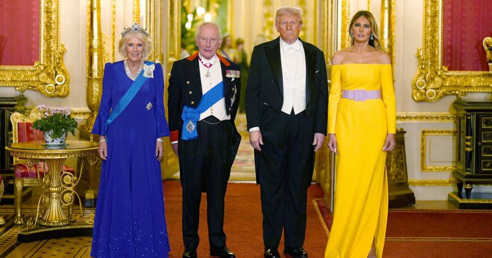 Мелания Трамп и жена короля Карла III нарядились на банкет в цвета флага Украины