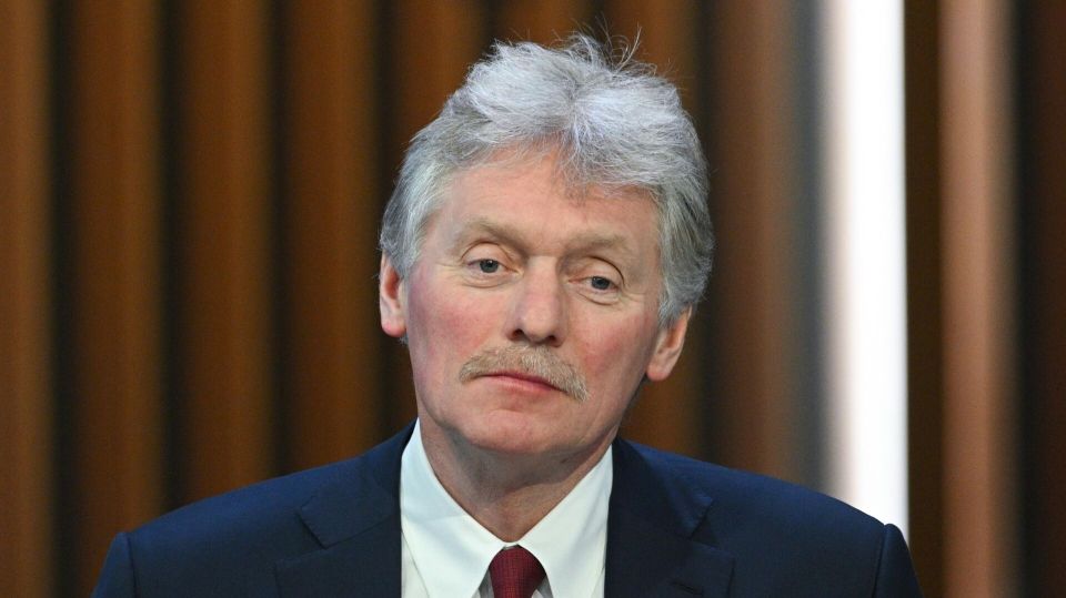 Кремль приступает к подготовке к прямой линии президента - Песков
