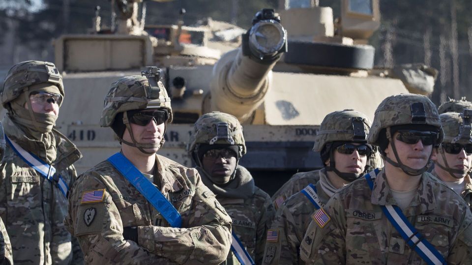 Евстафьев: было бы всё просто – уже по Днепру стояли бы миротворцы