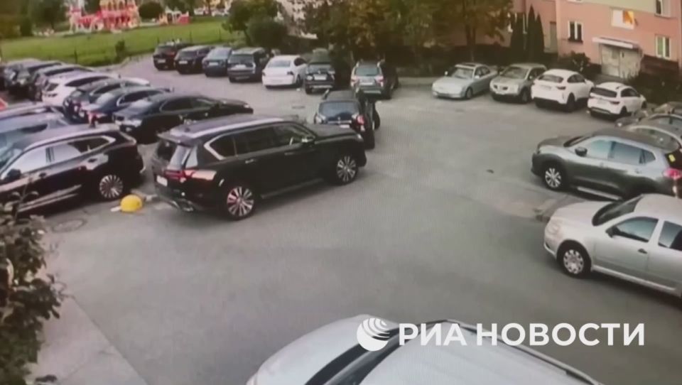 Два майора: В Санкт-Петербурге чекисты задержали агентов вражеского ГУР, которые готовили подрыв машины руководителя одного из предприятий оборонно-промышленного комплекса