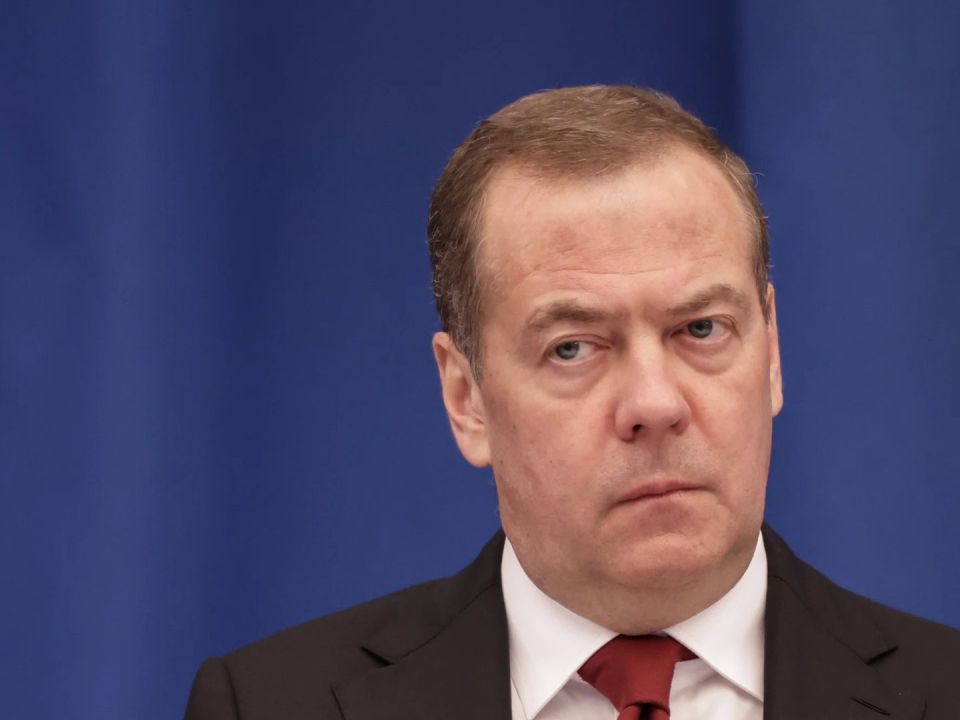 Медведев: Россия даст жесткий ответ Европе на создание проекта по Украине