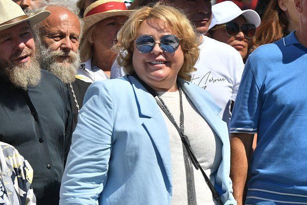 Мэр Ялты заявила, что вводящим санкции властям Украины нужно ставить диагнозы