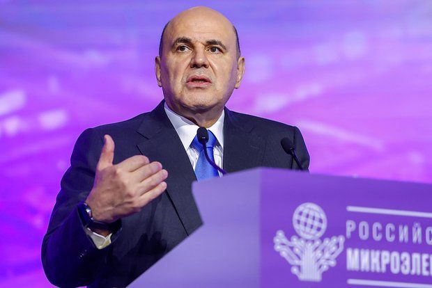 Мишустин: РФ не догонит лидеров в электронике при помощи копирования технологий