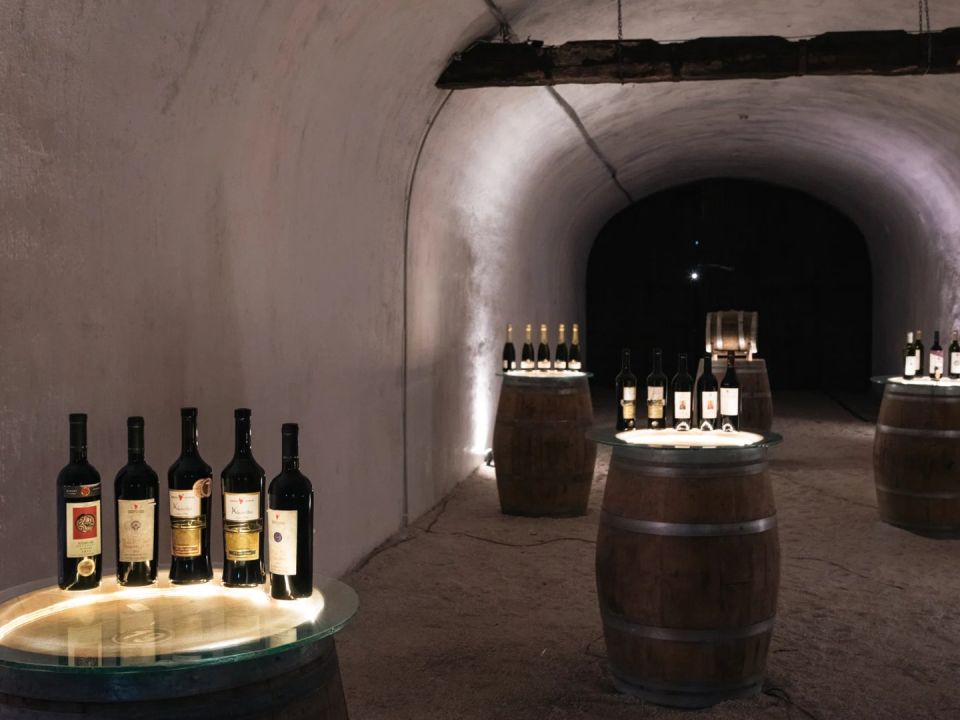 Грузия стала поставлять меньше вина в Россию