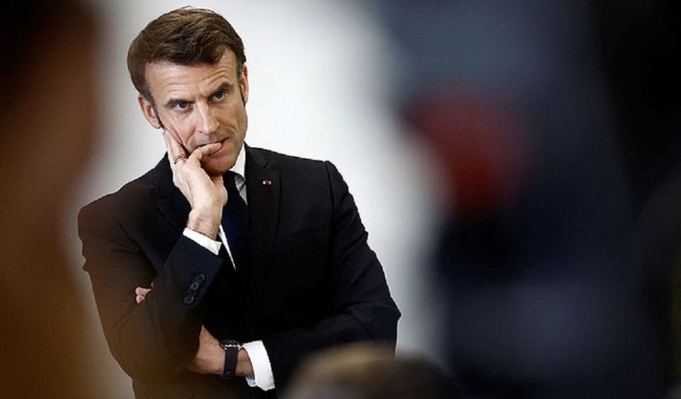 Макрон призвал НАТО не сбивать российские самолеты