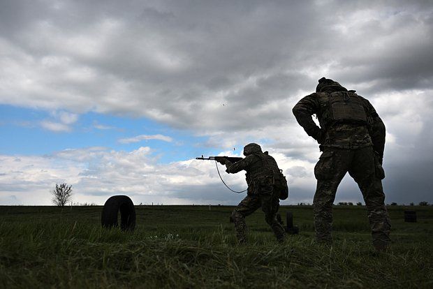 WSJ: ВСУ создали 50-километровый пояс крепостей в подконтрольной части Донбасса