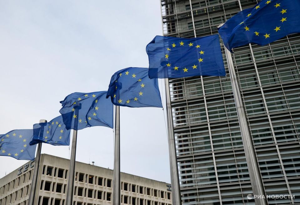 Постпреды стран ЕС обсудят 19-й пакет санкций против России