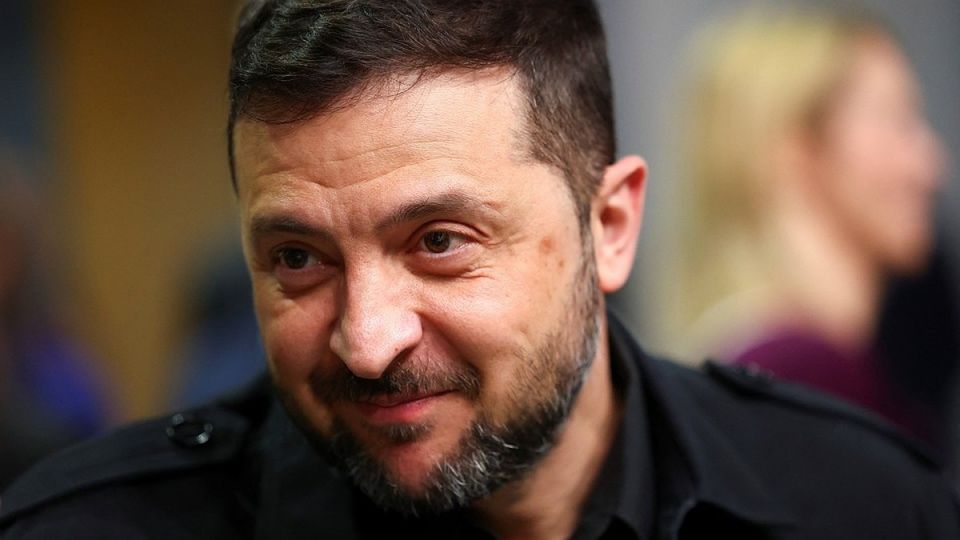 Зеленский второй раз за месяц потребовал собрать встречу со своей партией