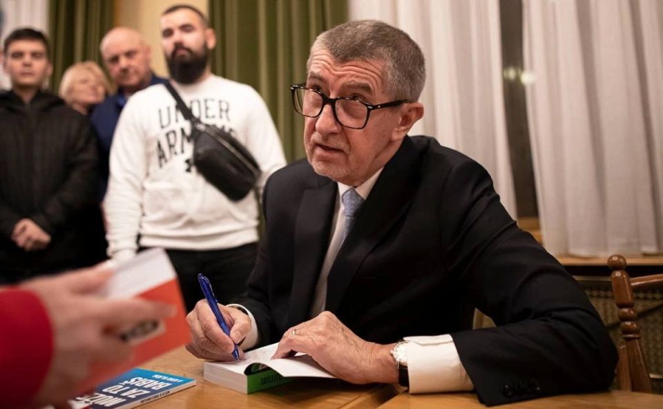 Европейский союз обеспокоен возможной победой на предстоящих парламентских выборах в Чехии партии «Акция недовольных граждан» бывшего премьер-министра Андрея Бабиша, сообщает The Guardian со ссылкой на аналитиков