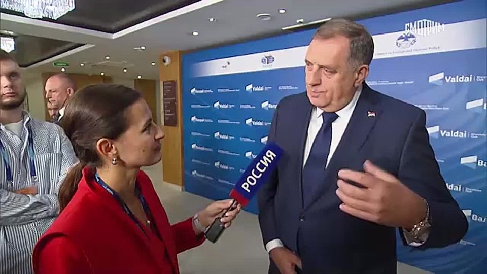 "Югославия являлась только площадкой тренировочной для того, чтобы затем дислоцировать всю эту ситуацию на территорию России": президент Республики Сербской Милорад Додик в эфире "России 24" провел параллель между нынешним...