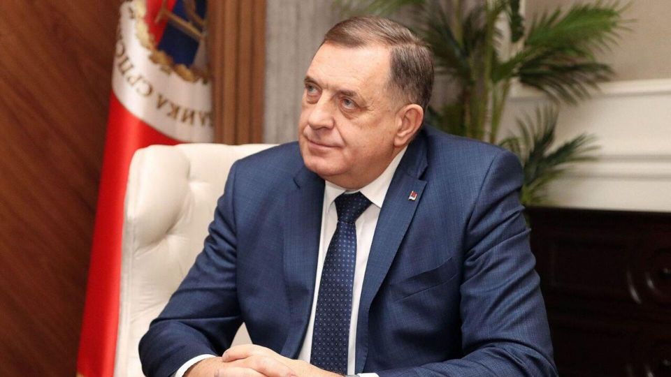 Додик попросил помощи у Путина. Главные новости на 10:30 3 октября