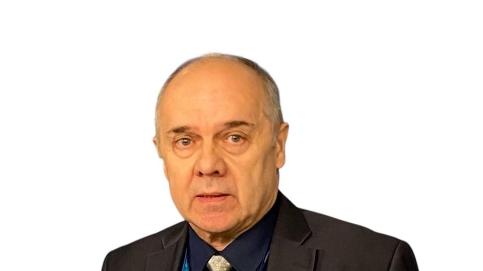 Венгерский политолог Габор Штир: Если Трамп не может “построить” своих союзников, значит он слаб