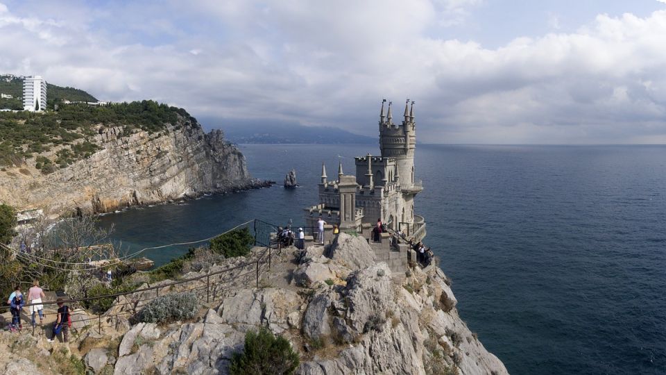 ���������* ���������� � ��������� ������ ������� �������� � �����