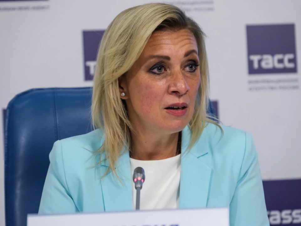 Захарова высмеяла Запад за огромное количество бездарных форумов по Украине
