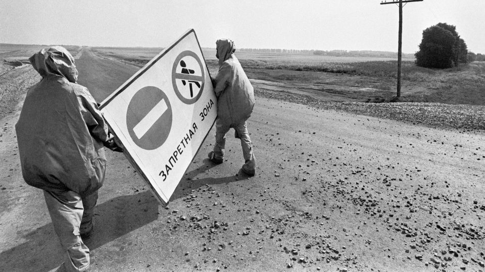 &quot;Если дураку дать дрель, он дырку просверлит&quot;: Кутырь о возможной провокации Украины на ЧАЭС