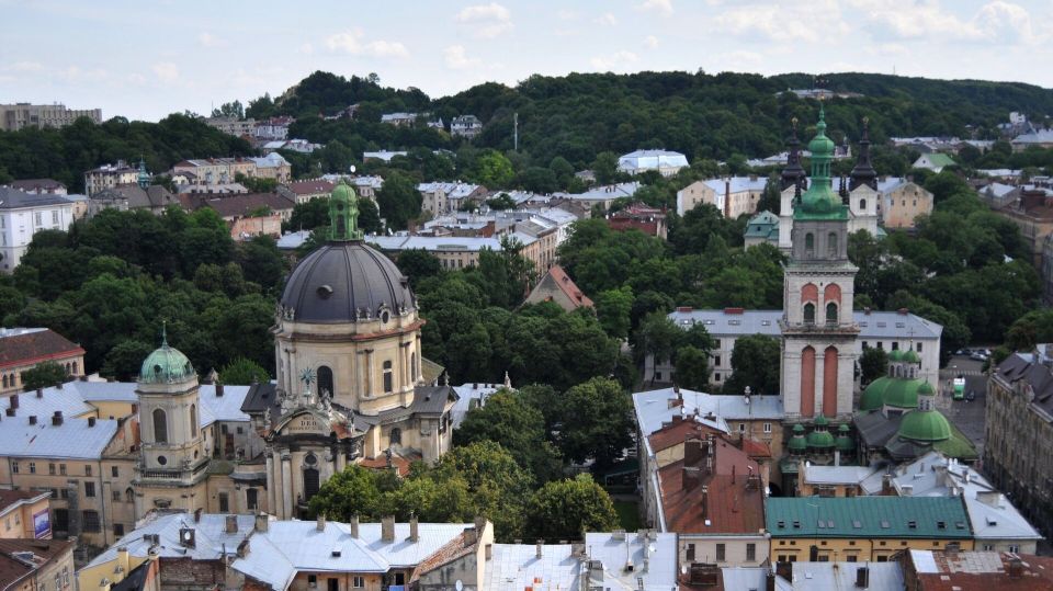 "Нашествие русскоязычных" и новый виток религиозной розни. Что происходит во Львове