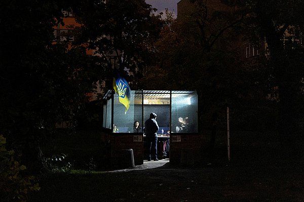 Акцию протеста недовольных отключением света и воды киевлян сняли на видео