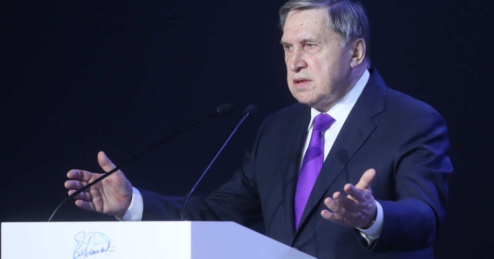 Ушаков указал на готовность РФ к ряду шагов по украинскому урегулированию