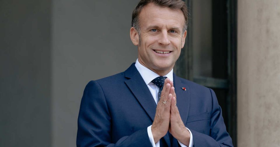 Макрона после угроз в адрес России сравнили с "задиристой Моськой"