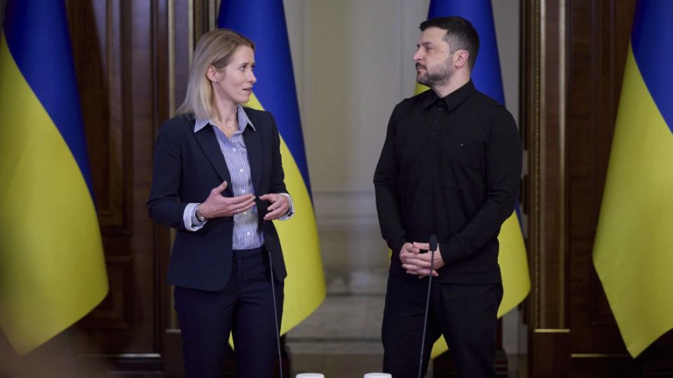 Мусоровозы везут еду в окопы для ВСУ, Каллас грозит Москве: Последние новости о ситуации на Украине