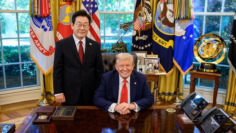 Куда ведёт Южную Корею консервативный демократ Ли?