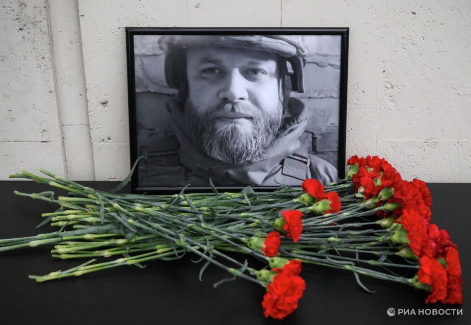 ������ ����� �������� ����������� ����� � ������ �����, ������� �����������