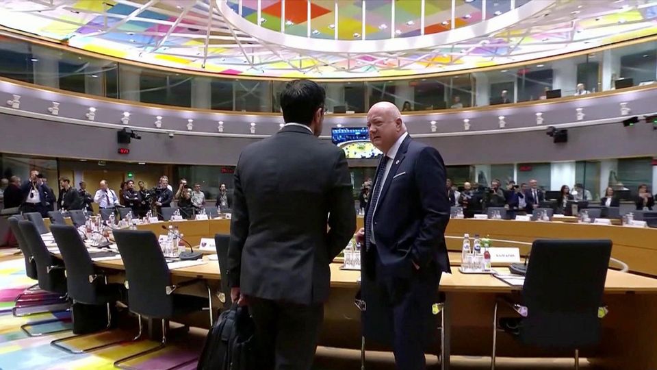 Участники саммита ЕС отклонили предложение Еврокомиссии по использованию замороженных российских активов